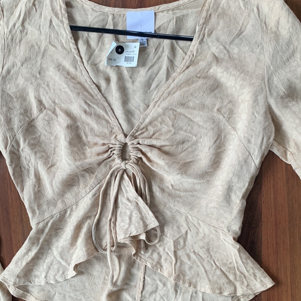 Skylar + Madison Tan cheetah print top - Picture 3 of 6